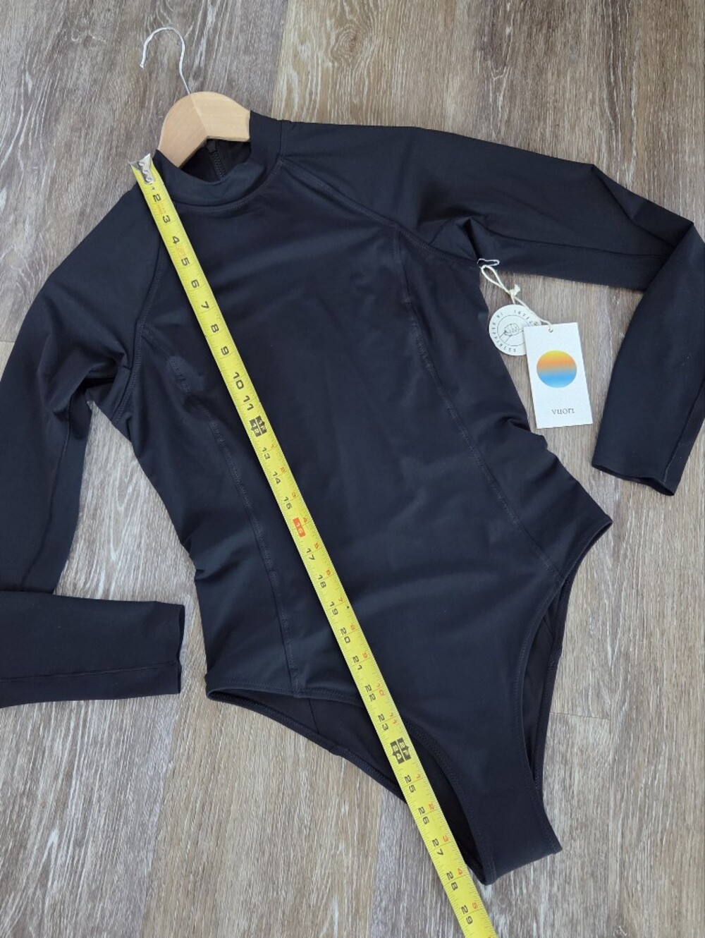 Vuori Long-Sleeve Crush Paddle Suit One Piece Swimsuit Bikini NWT HTF Athletic - Picture 7 of 14